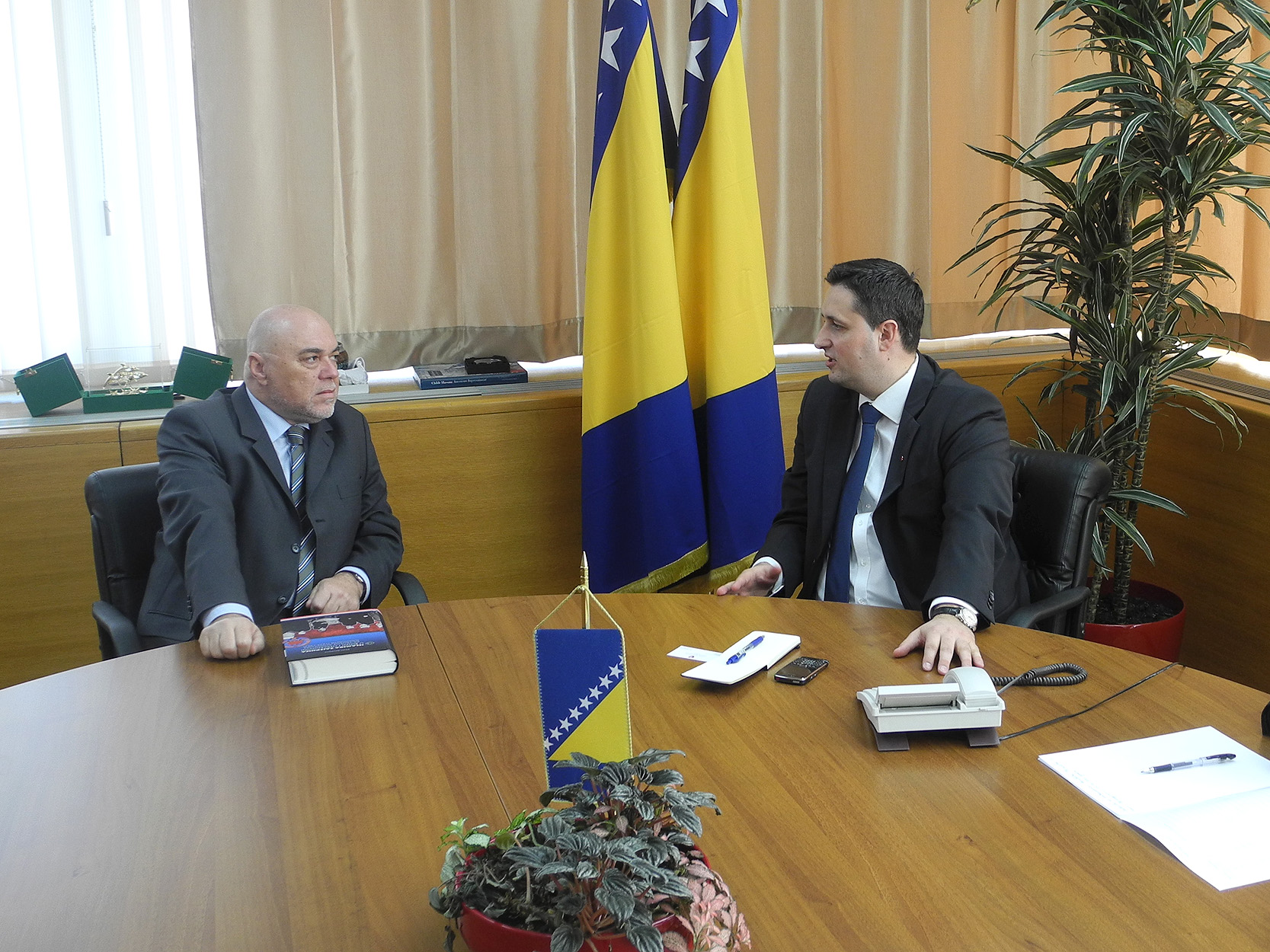 Zamjenik predsjedatelja Zastupničkog doma dr. Denis Bećirović razgovarao sa veleposlanikom Slovačke u BiH